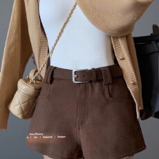 批发2024辣妹高腰毛呢短裤秋<b class='q'>冬</b>款废土风外穿新款休闲<b class='q'>冬</b>天小个子裤子女