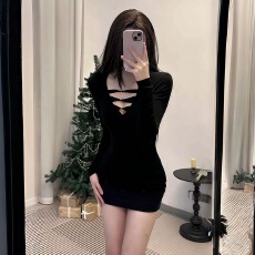 批发法式性感V领打底衫女秋冬内搭短款小衫辣妹修身保暖纯欲上衣