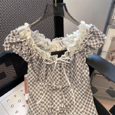 批发格纹收腰系带衬衫显瘦<b class='q'>甜美</b>遮肚复古小众2026新款蝴蝶结花边薄款
