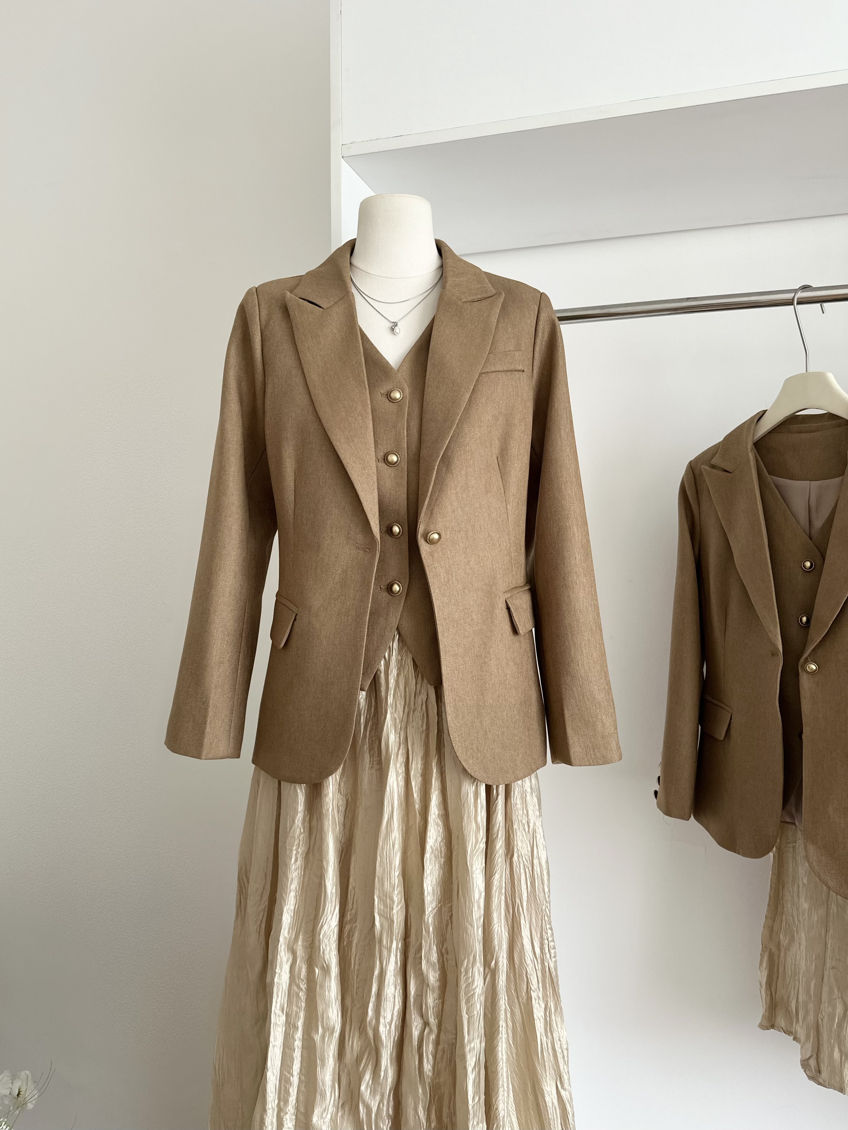 dajos红标/早秋第一件西装 鎏金新贵 轻奢金丝亚麻马甲西装套装