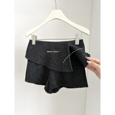 批发8uioio 绒芯手札 毛呢开叉休闲短<b class='q'>裤</b>女冬2025新款<b class='q'>修身</b>显瘦低腰<b class='q'>裤</b>子