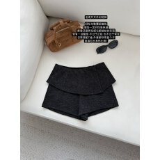 批发绒芯手札 毛呢开叉休闲短<b class='q'>裤</b>女冬2025新款<b class='q'>修身</b>显瘦低腰<b class='q'>裤</b>子