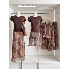 批发2026复古鎏金春夏款<b class='q'>高级</b>感气质百搭轻奢豹纹包臀半身裙女