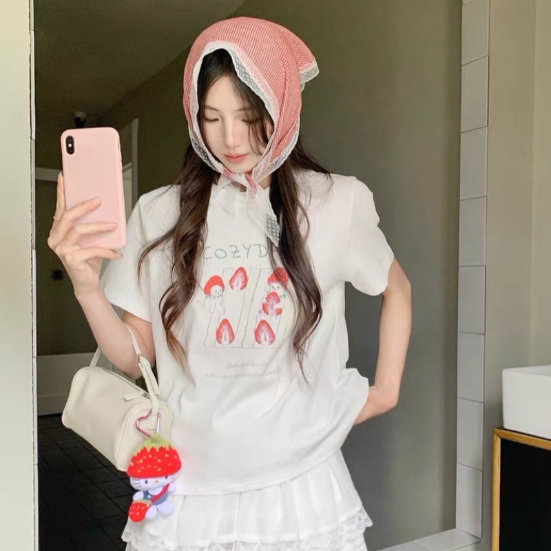 딸기 샌드위치 화이트 프린트 긍정적 인 어깨 반팔 티셔츠 여성 여름 한 부서 달콤함 연령 감소 맨위