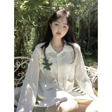 批发奶油雏菊 镂空宽松针织开衫女甜美花朵翻领长袖上衣春季