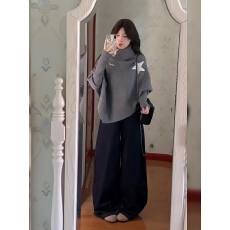 批发秋冬小个子搭配一整套ootd穿搭<b class='q'>不规则</b>斗篷<b class='q'>针织衫</b>毛衣牛仔裤两件套