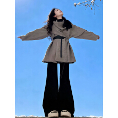 批发独特漂亮冬装一整套<b class='q'>大码</b>胖mm红色翻领毛衣外套微喇裤巨好看套装女