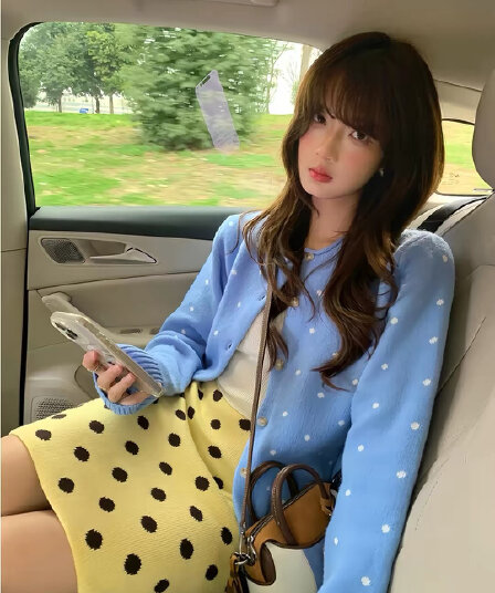 2026 레트로 도트 무늬 스웨터 니트 오픈 가디건 여성 재킷 가을 겨울 새로운 느긋한 바람 다용도 슬림해 보이는 맨위
