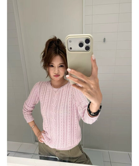 가을 겨울 새로운 마이크로 루즈핏 작은 넓은 어깨 라운드 넥 트위스트 꽃 풀오버