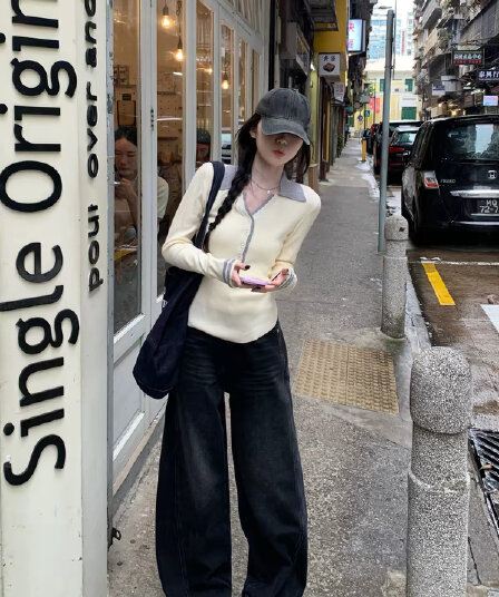 한 부서 POLO 칼라 긴팔 스웨터 가을 겨울 새로운 몸매 가꾸기 슬림해 보이는 페이크 레이어드 만나는 니트 스웨터 청바지 세트