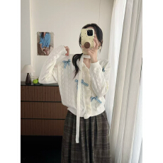 批发温柔风甜美蝴蝶结镂空<b class='q'>针织</b>衫毛衣外套<b class='q'>女</b>秋装韩系百搭<b class='q'>针织</b><b class='q'>开衫</b>