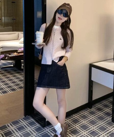 한 부서 자수 지퍼 니트 스웨터 여성 가을 몸매 가꾸기 슬림해 보이는 라운드 넥 긴팔 달콤함 캐주얼 니트 스웨터 3종 세트