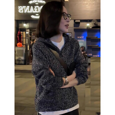 批发真洋气纯羊毛连帽<b class='q'>针织</b>衫女士格雷系带帽卫衣拉链<b class='q'>针织</b>毛衣<b class='q'>开衫</b>外套