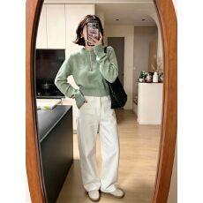 批发韩系绿色圆领短款毛衣<b class='q'>牛仔</b>裤女2026新款秋冬季慵懒风超火减龄<b class='q'>套装</b>