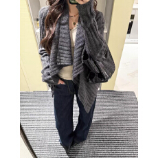 批发秋冬毛<b class='q'>衣外套</b>女复古不规则慵懒毛衫上衣针织长袖开衫牛仔裤两件套