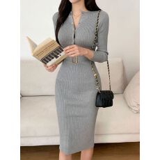 批发韩国chic气质优雅简约显瘦圆领修身显瘦毛衣裙长袖针织包臀连衣裙