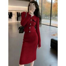 批发韩国富家千金miu系圣诞新年红色连衣裙套装<b class='q'>冬</b>女小香风高级感套裙