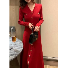 批发韩国新年战袍红色V领针织<b class='q'>连衣</b>裙女气质显瘦长袖小香风<b class='q'>连衣</b>裙
