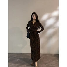 批发【大婷婷】秋冬新款时尚豹纹复古显瘦修身轻奢<b class='q'>连衣</b>裙长袖裙子