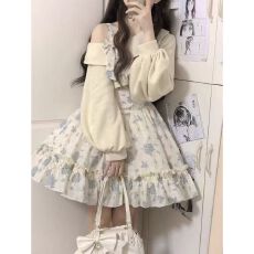 批发洛丽塔<b class='q'>连衣裙</b>秋冬新款学院风碎花吊带裙甜美露肩<b class='q'>蓬蓬</b>蛋糕裙少女