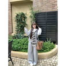 批发官图 秋冬季新款韩系chic简约宽松设计上衣小众阔腿裤百搭两件套