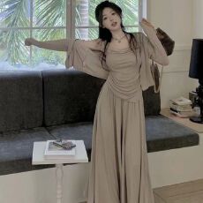 批发慵懒休闲套装女春秋新款不规则吊带开衫高腰拖地裤显瘦<b class='q'>气质</b>三件套