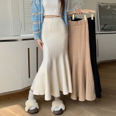 批发高级感气质小众鱼尾半身裙2025<b class='q'>秋</b>冬新款高腰修身显瘦包臀针织长裙