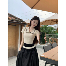 乖甜娃娃领精致中古香香短袖上衣撞色翻领设计修身显瘦辣妹针织衫