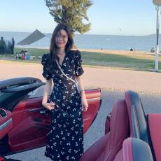 批发法式初恋甜美收腰显瘦气质茶歇长裙子复古风黑色碎花连衣裙女<b class='q'>夏</b>装