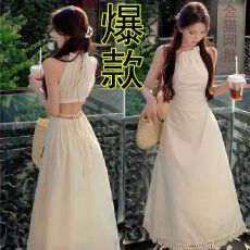 批发设计感镂空露腰挂脖系带收腰显瘦度假风<b class='q'>流苏</b>长裙超仙大摆<b class='q'>连衣裙</b>子