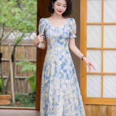 批发大码法式方领蓝色油画碎花<b class='q'>连衣裙</b>夏季收腰显瘦小清新<b class='q'>妈妈装</b>短袖裙