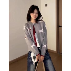 批发美式复古针织开衫女秋冬满印小狗宽松显瘦毛衣外套学院风<b class='q'>短</b>款上衣