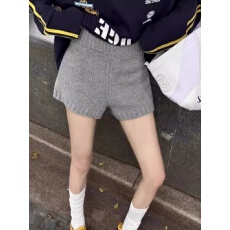 批发灰色针织休闲短裤女春秋冬2025新款小个子毛线显瘦高腰针织阔腿裤