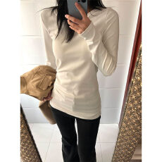 批发白色德绒正肩长袖T恤女秋冬季圆领内搭修身收腰中长款打底衫<b class='q'>上衣</b>