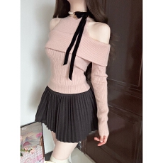 韩系甜辣粉色假两件一字肩针织衫女秋冬内搭打底温柔软糯露肩毛衣
