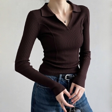 批发杏色翻领坑条修身内搭<b class='q'>打底</b>针织衫女2026早春季法式洋气高知感<b class='q'>上衣</b>