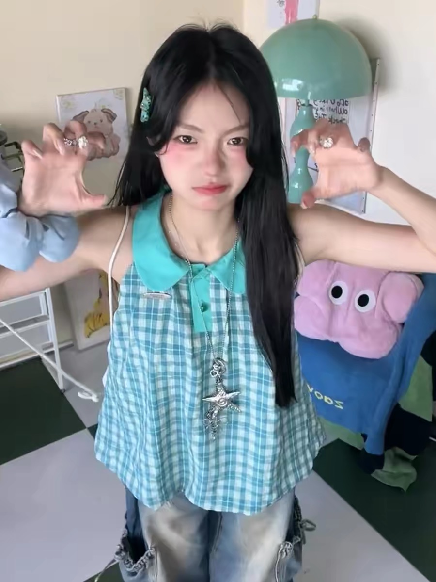 푸른 녹색 체크무늬 베이비 칼라 민소매 조끼 여성 여름 도파민 몸매 가꾸기 슬림해 보이는 고급 센스 핫걸 꽃밭 맨위