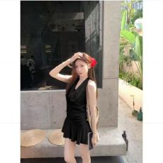 批发【原版做法+<b class='q'>安全</b><b class='q'>裤</b>】夏季甜辣妹<b class='q'>蕾丝</b>拼接设计挂脖连衣裙女气质短