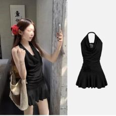 批发原版做法+<b class='q'>安全</b><b class='q'>裤</b>夏季甜辣妹<b class='q'>蕾丝</b>拼接设计挂脖连衣裙女气质短