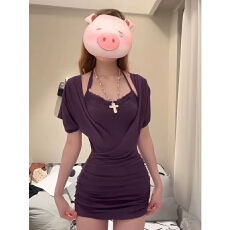 批发不露背短裙款全糖纯欲大领口V领收腰蕾丝吊带连衣裙女<b class='q'>两件套</b>