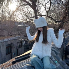 2025秋冬季新款羊羔毛马甲女小熊连帽坎肩小个子甜美可爱外套背心