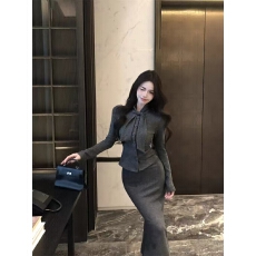 批发<b class='q'>名媛</b>气质套装灰色飘带长袖针织开衫女冬季鱼尾包臀半身裙子两件套