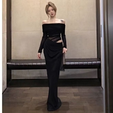 批发高级感网纱拼接长袖<b class='q'>连衣裙</b>女春季气质黑色镂空露腰微透一字肩长裙