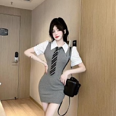 批发新款学院风假两件短袖连衣裙女拼接辣妹收腰包臀短<b class='q'>裙子</b>