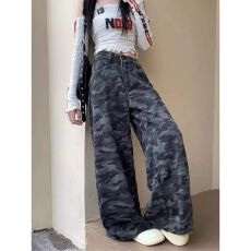 批发美式高街工装阔<b class='q'>腿</b>迷彩牛仔<b class='q'>裤</b>女秋季复古高腰宽松显瘦直筒休闲<b class='q'>裤</b>子