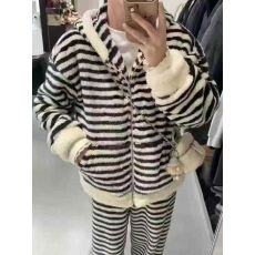批发新款冬季厚软绵绵睡衣女韩版小香风条纹睡衣格纹长毛绒家居服套装