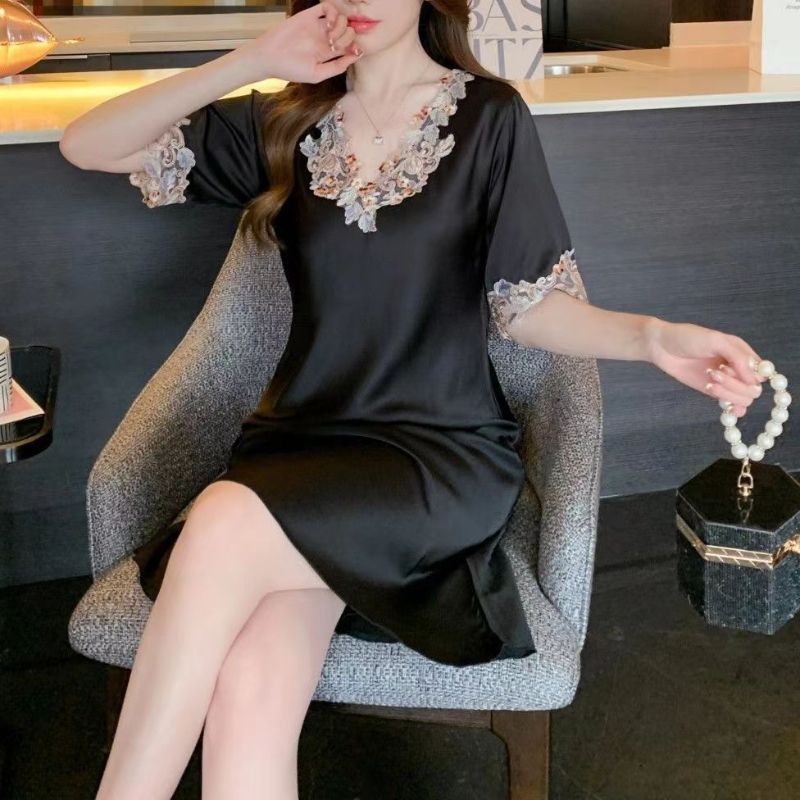 BY33048# 4色，M5XL冰丝加肥睡裙女中长款纯色家居服蕾丝宽松短袖睡衣女 服裝批發女裝批發服飾貨源