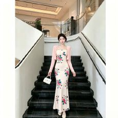 批发原版胸垫夏新款御姐风碎花抹胸连衣裙修身显瘦鱼尾长裙套装