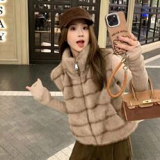 批发原版+双层  新款皮草轻奢小众设计感环保水貂毛毛<b class='q'>马甲</b>女坎肩立领