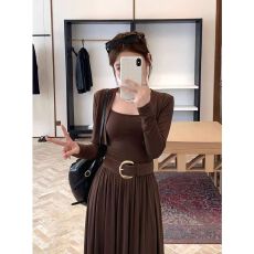 批发三件套辣妹复古气质美拉德秋季吊带连衣裙长袖开衫收腰长裙搭腰带